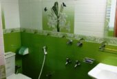 FLAT TO-LET