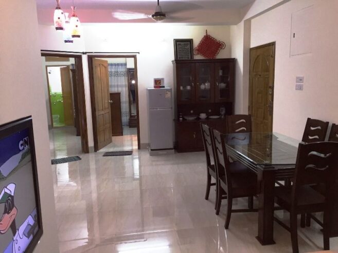 FLAT TO-LET
