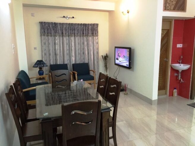 FLAT TO-LET